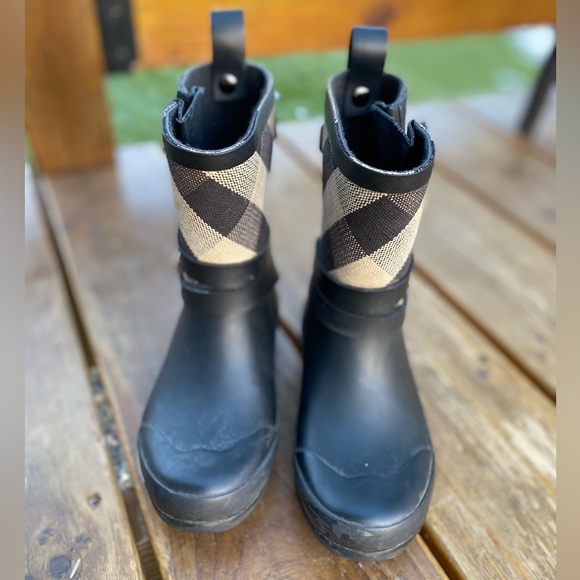 BURBERRY Boy Mega Check Winter/Rain Boots🔥VGUC🔥🇬🇧31/🇺🇸(12/13),5-6 Year old - Picture 8 of 17
